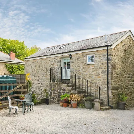 Trevoole Barn
