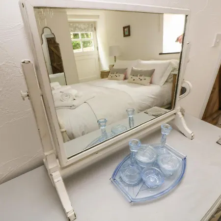 Holiday home Trevoole Barn Camborne